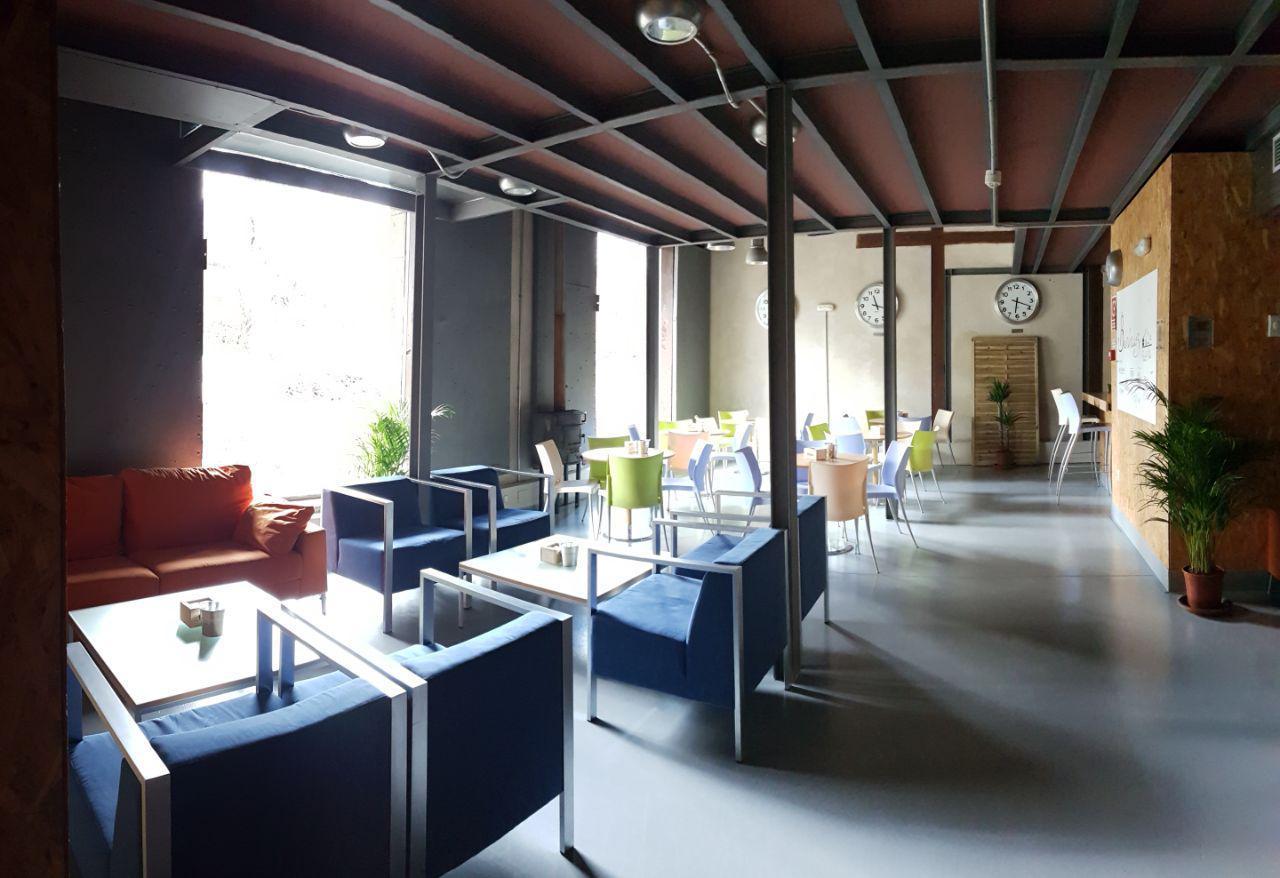 Via De La Plata Hervas Hostel Kültér fotó